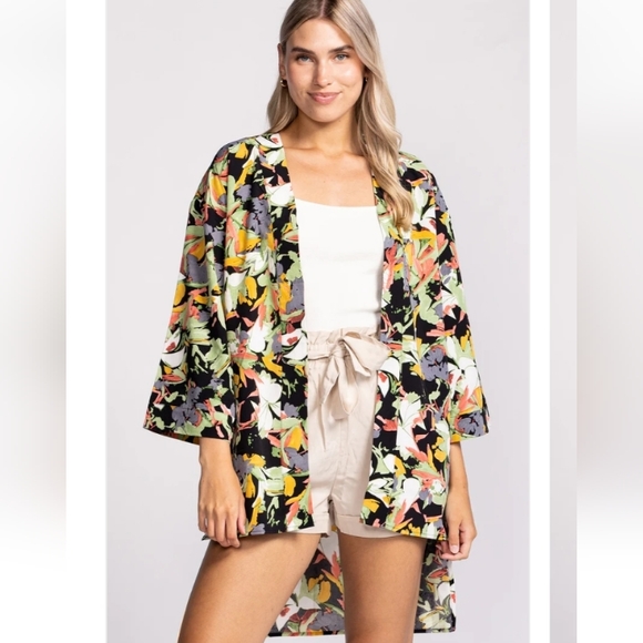 Pink Martini Flutter Kimono Size XS - Picture 1 of 11